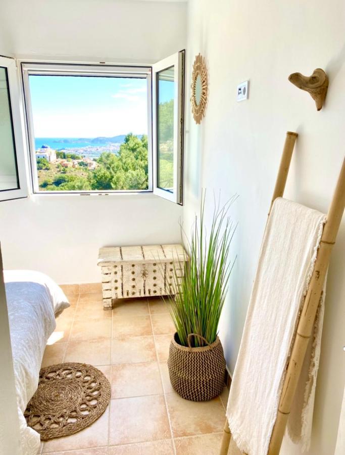 Holiday home Montgo